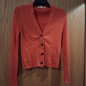 bodens Ribbed cropped sweater. medium , 21 long, 15 armpit to abutit